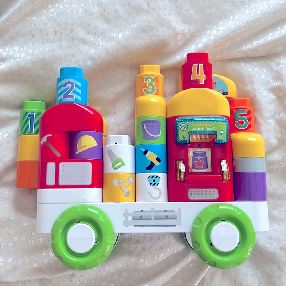 Leap Builders 123 Fix it truck